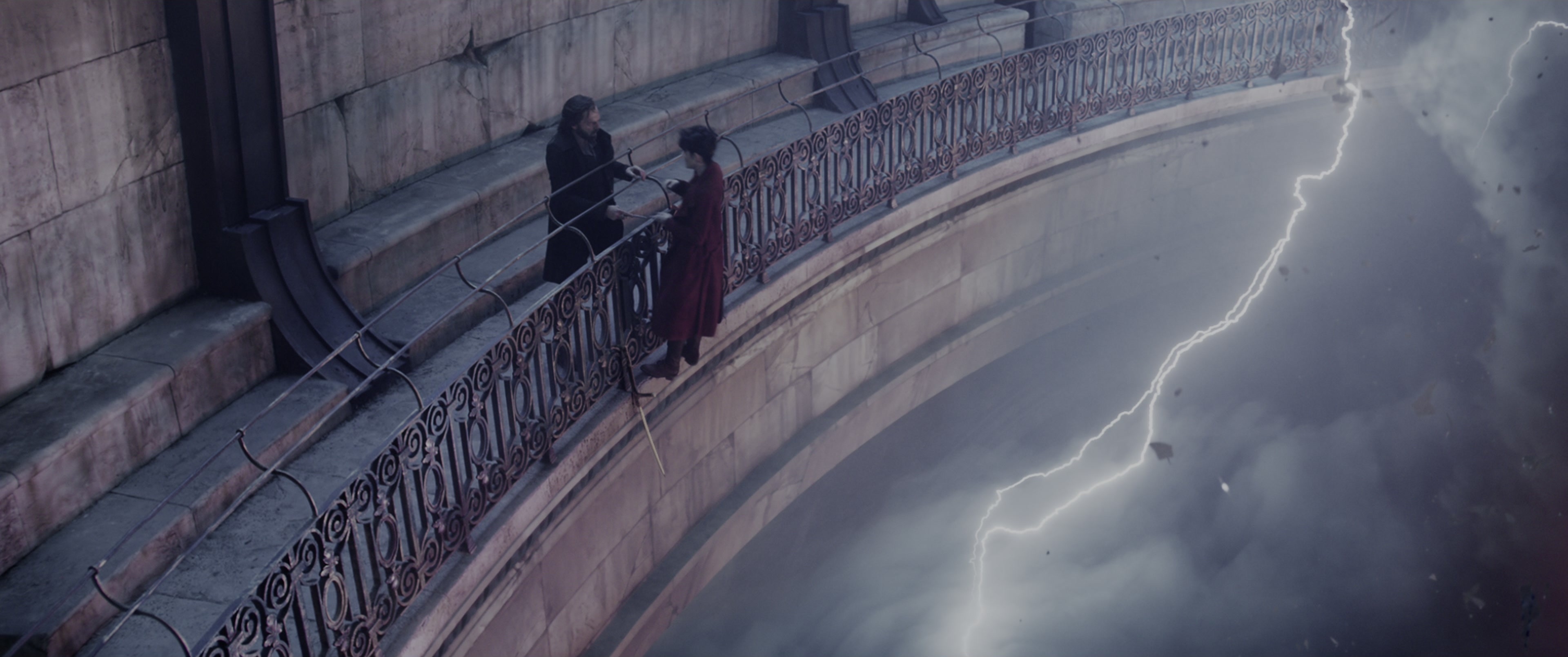 Mortal Engines (2018), wide, 2.39:1 — film still