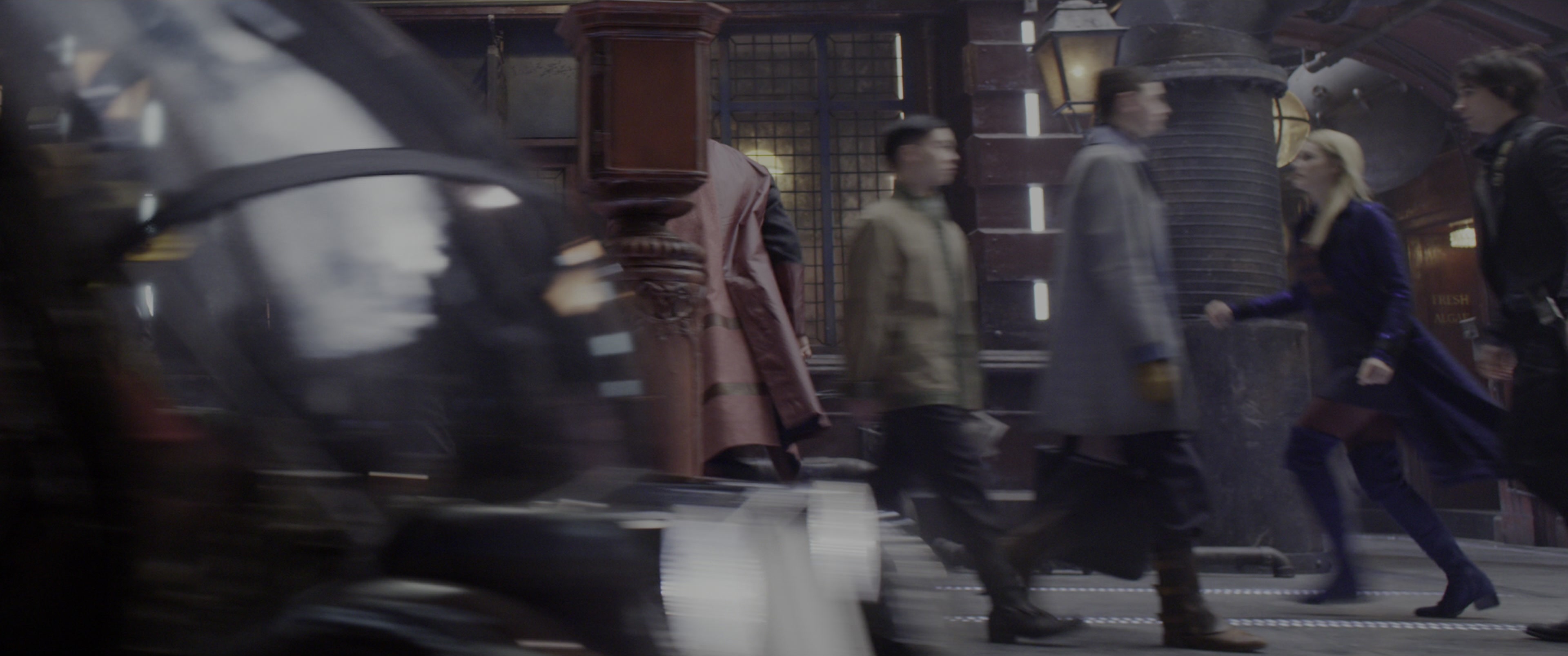 Mortal Engines (2018), medium, 2.39:1 — film still