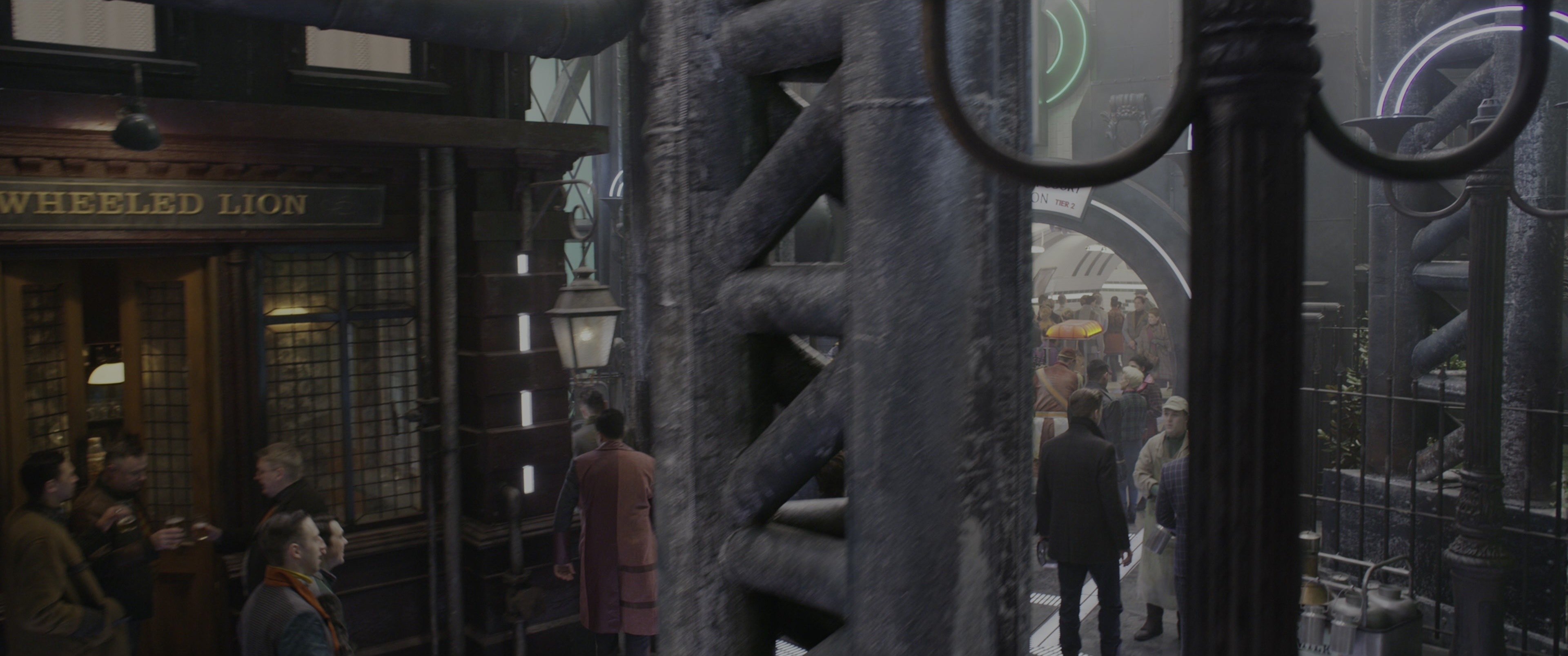 Mortal Engines (2018), wide, 2.39:1 — film still