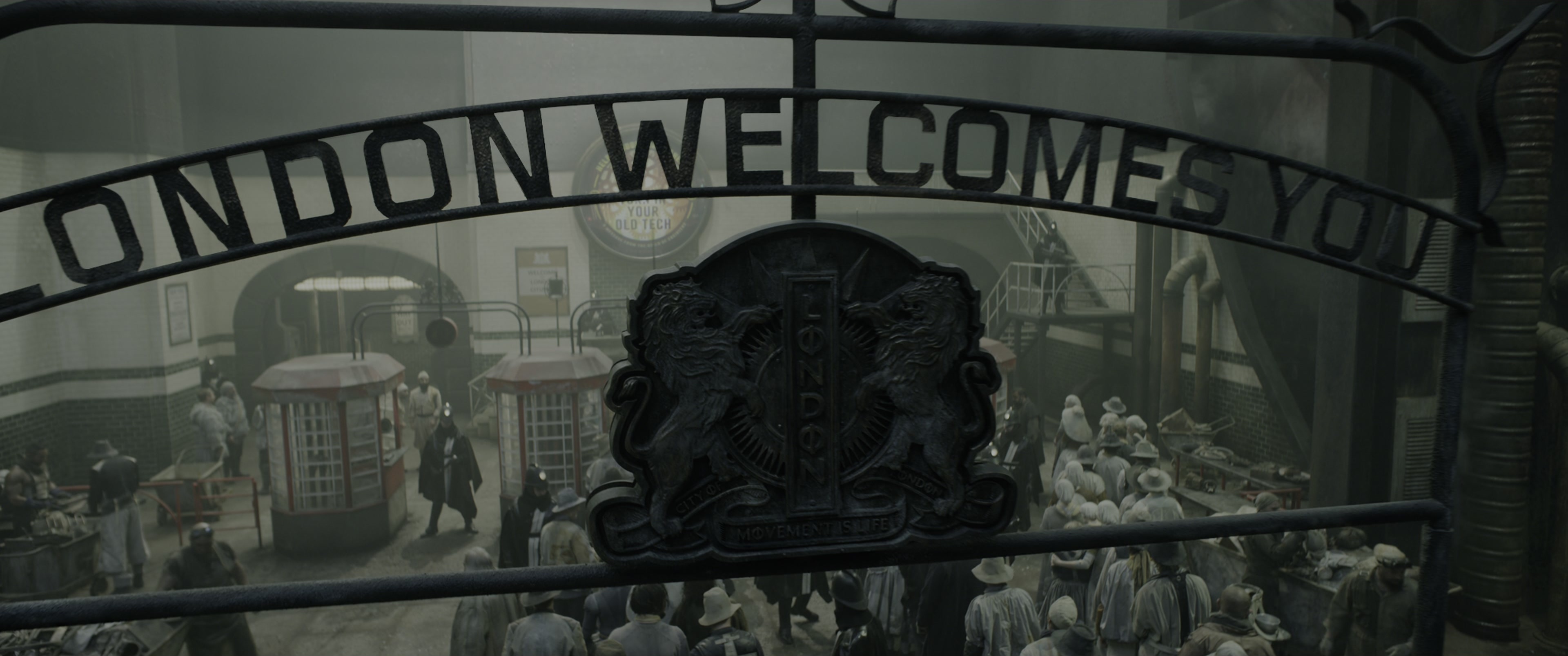 Mortal Engines (2018), wide, 2.39:1 — film still