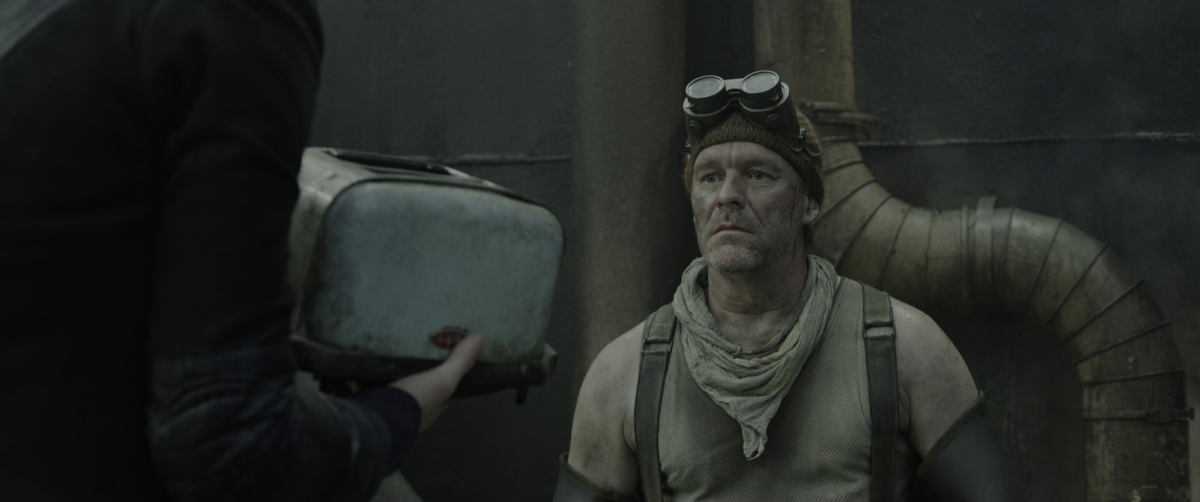 Mortal Engines (2018), wide, 2.39:1 — film still