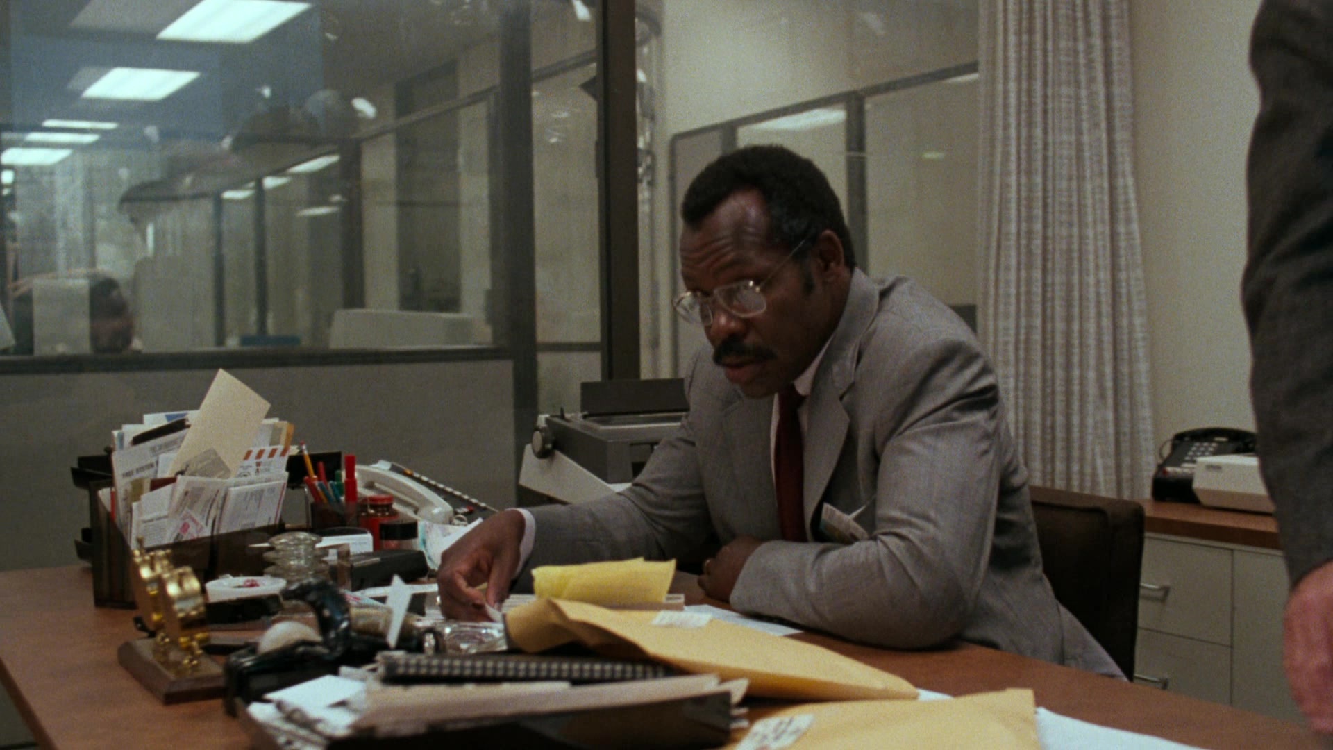 Lethal Weapon (1987), wide, 1.78:1 — film still