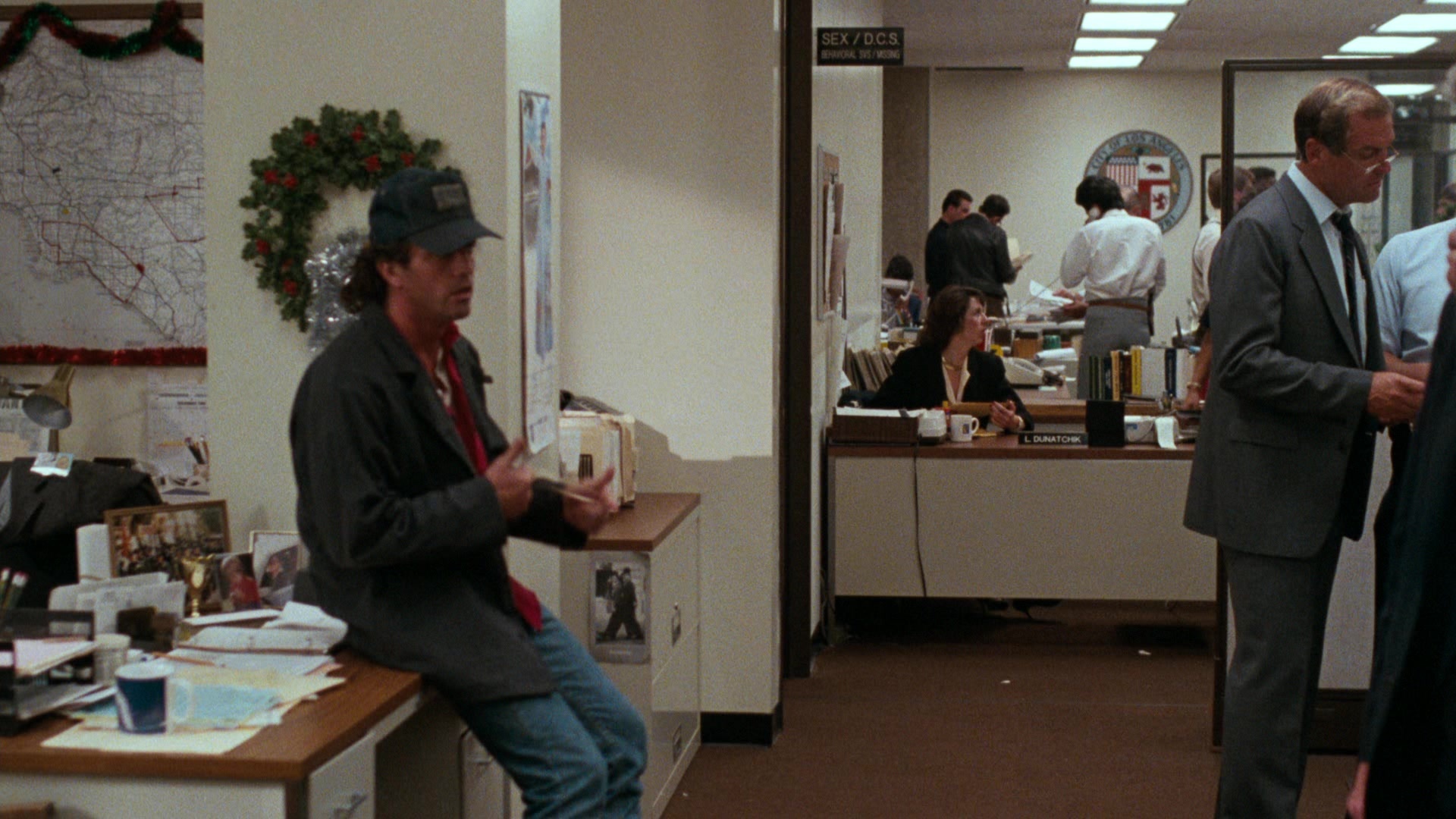Lethal Weapon (1987), medium, 1.78:1 — film still