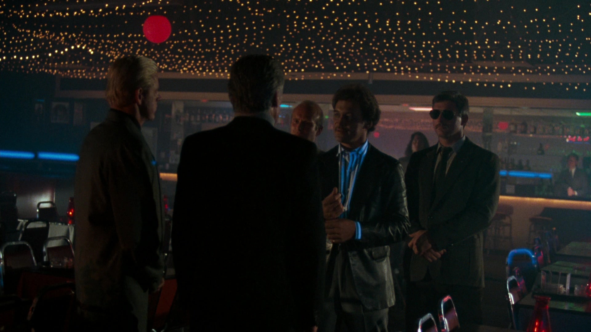 Lethal Weapon (1987), wide, 1.78:1 — film still