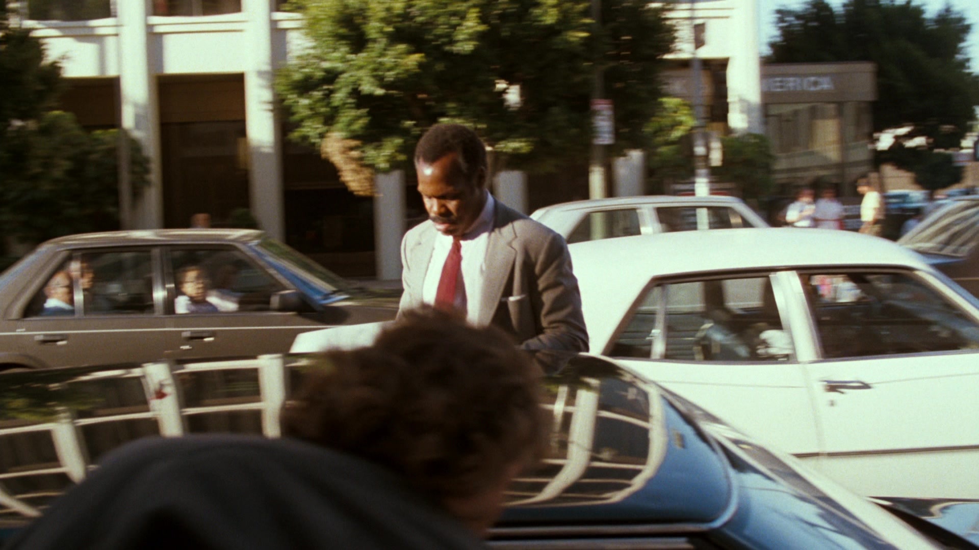 Lethal Weapon (1987), wide, 1.78:1 — film still