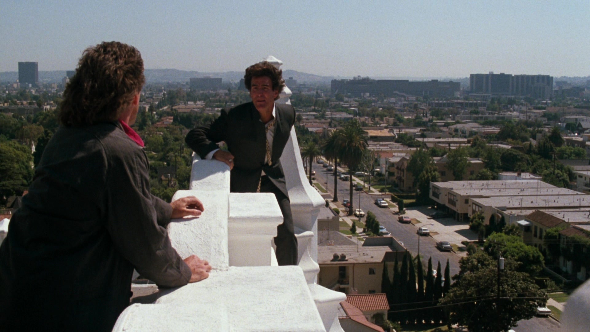 Lethal Weapon (1987), wide, 1.78:1 — film still