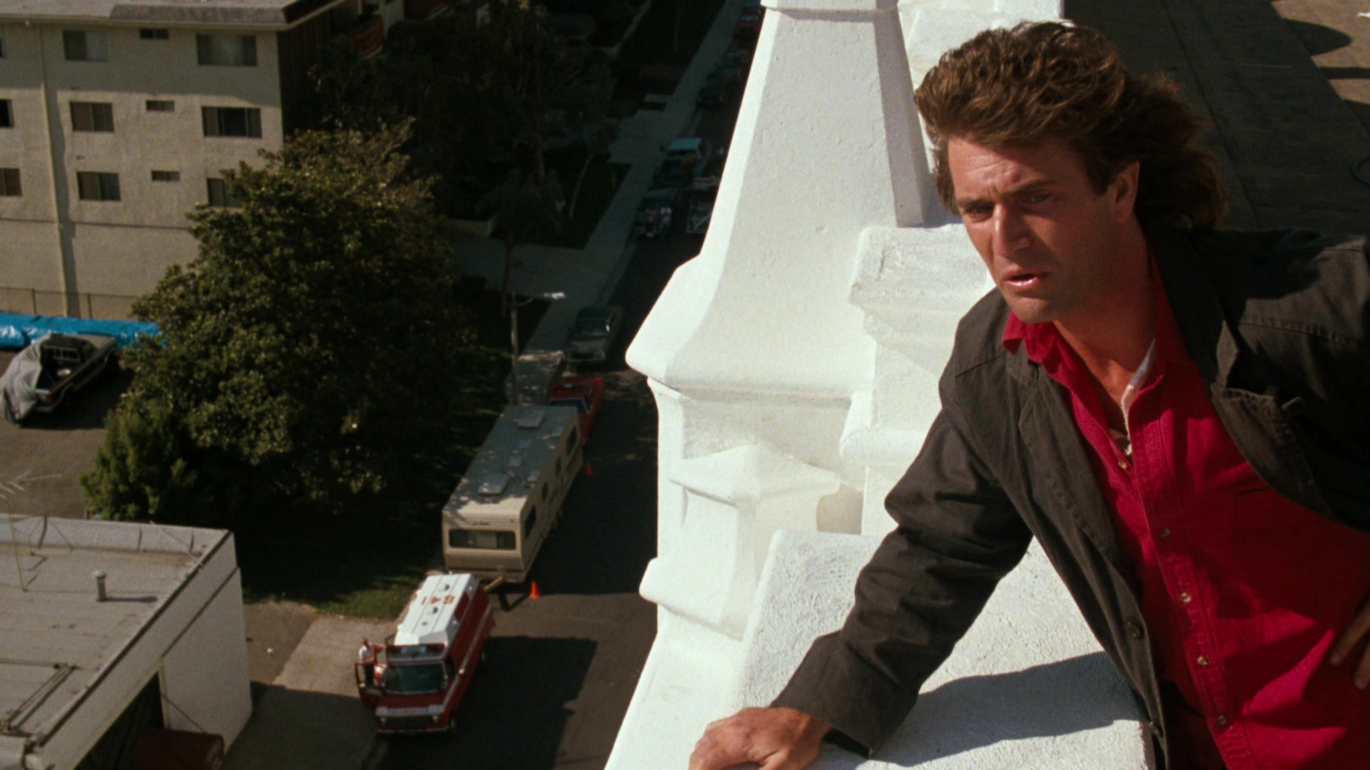 Lethal Weapon (1987), wide, 1.78:1 — film still