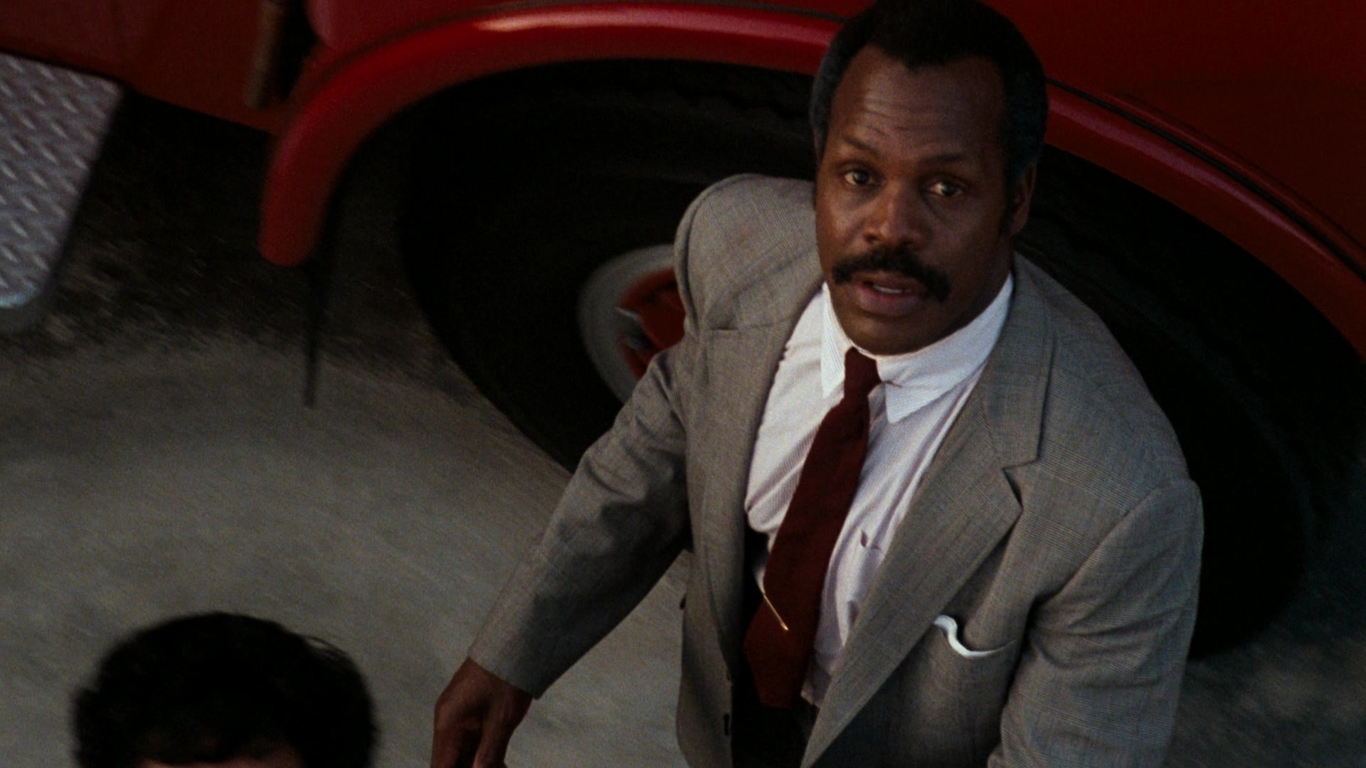 Lethal Weapon (1987), wide, 1.78:1 — film still