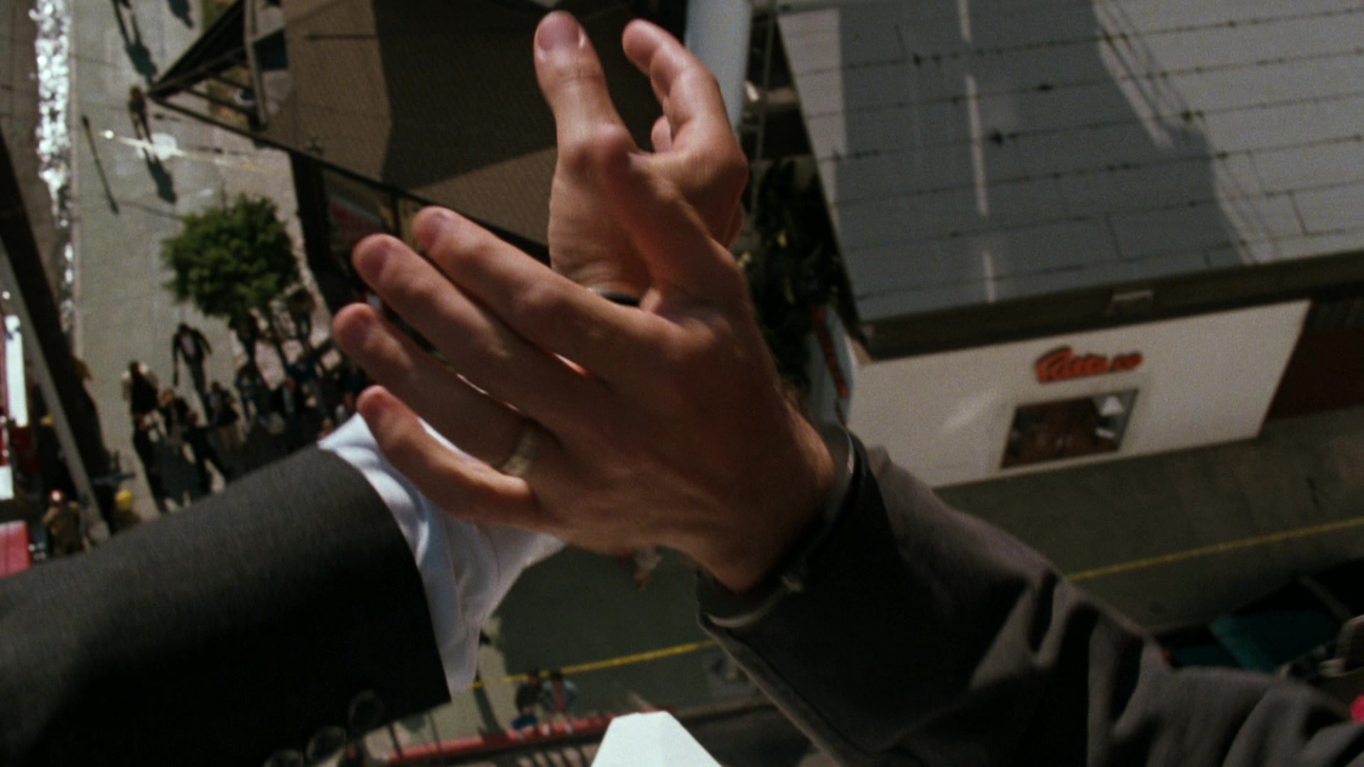 Lethal Weapon (1987), wide, 1.78:1 — film still