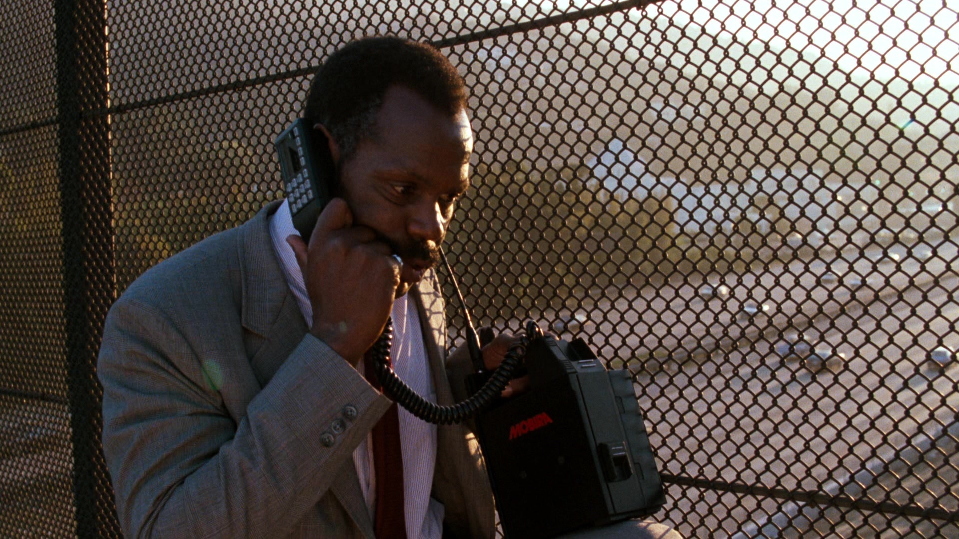 Lethal Weapon (1987), unknown, 1.78:1 — film still
