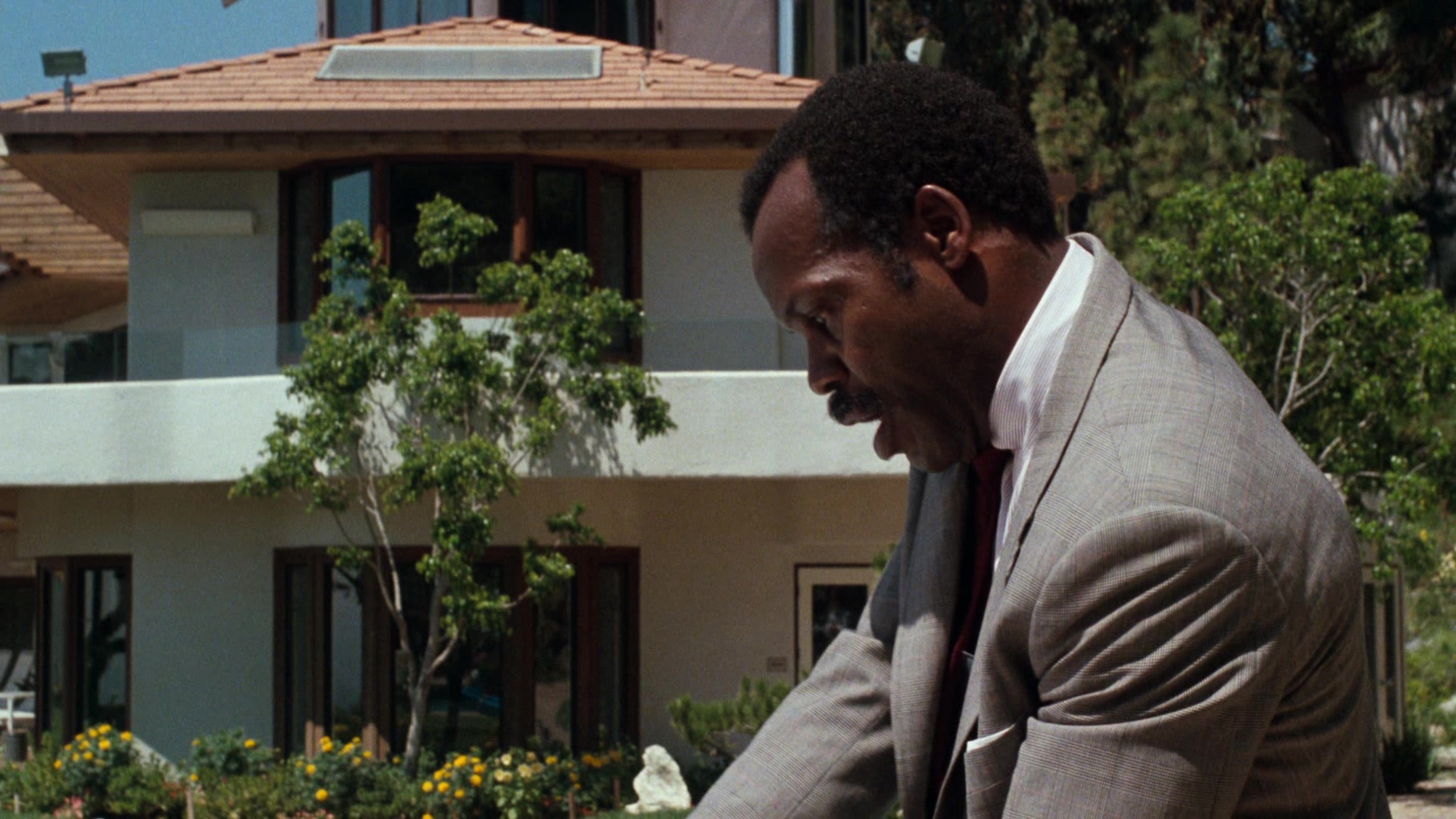 Lethal Weapon (1987), unknown, 1.78:1 — film still