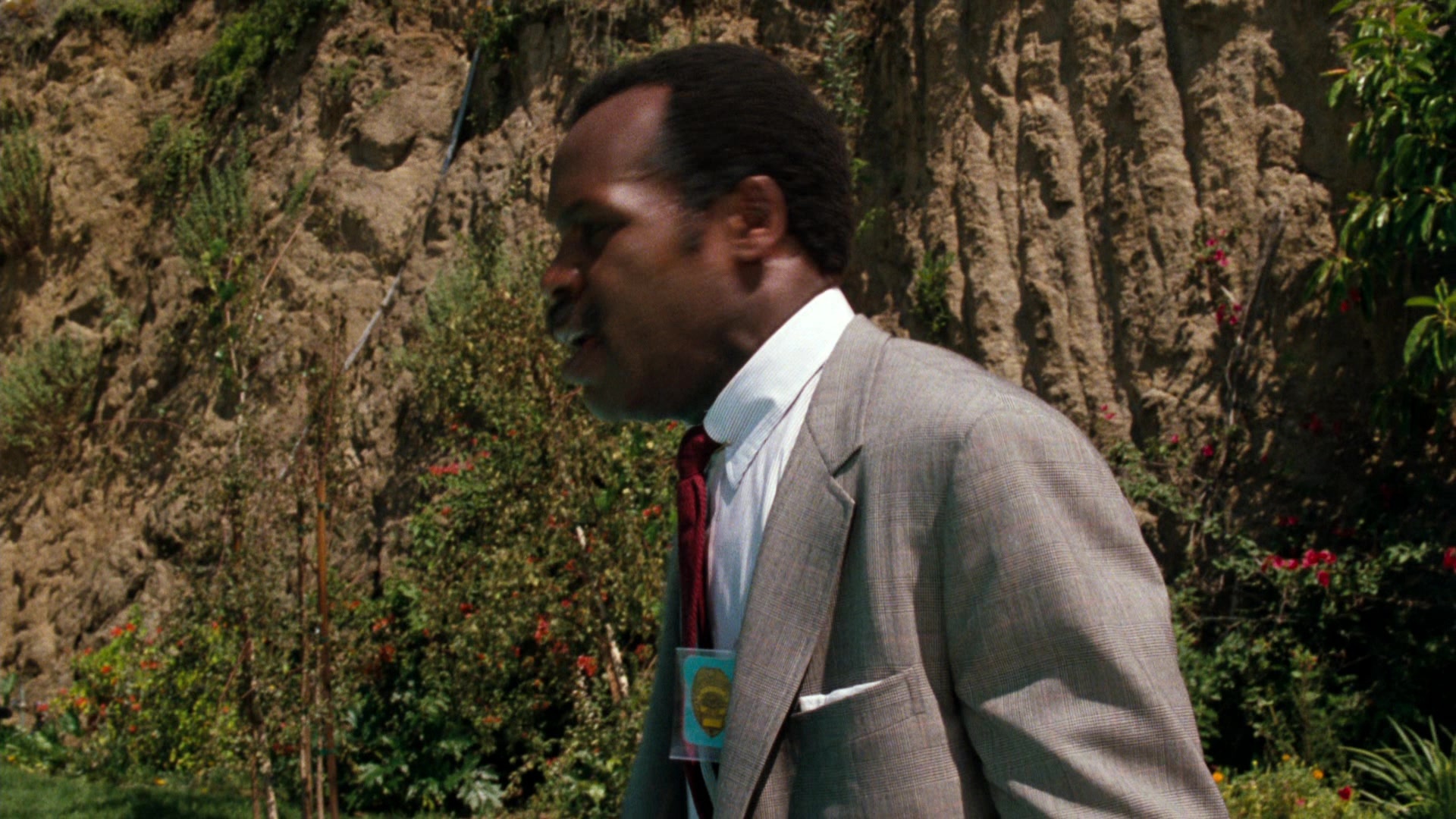 Lethal Weapon (1987), wide, 1.78:1 — film still