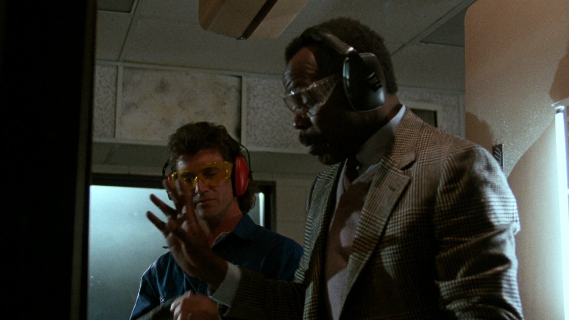 Lethal Weapon (1987), wide, 1.78:1 — film still