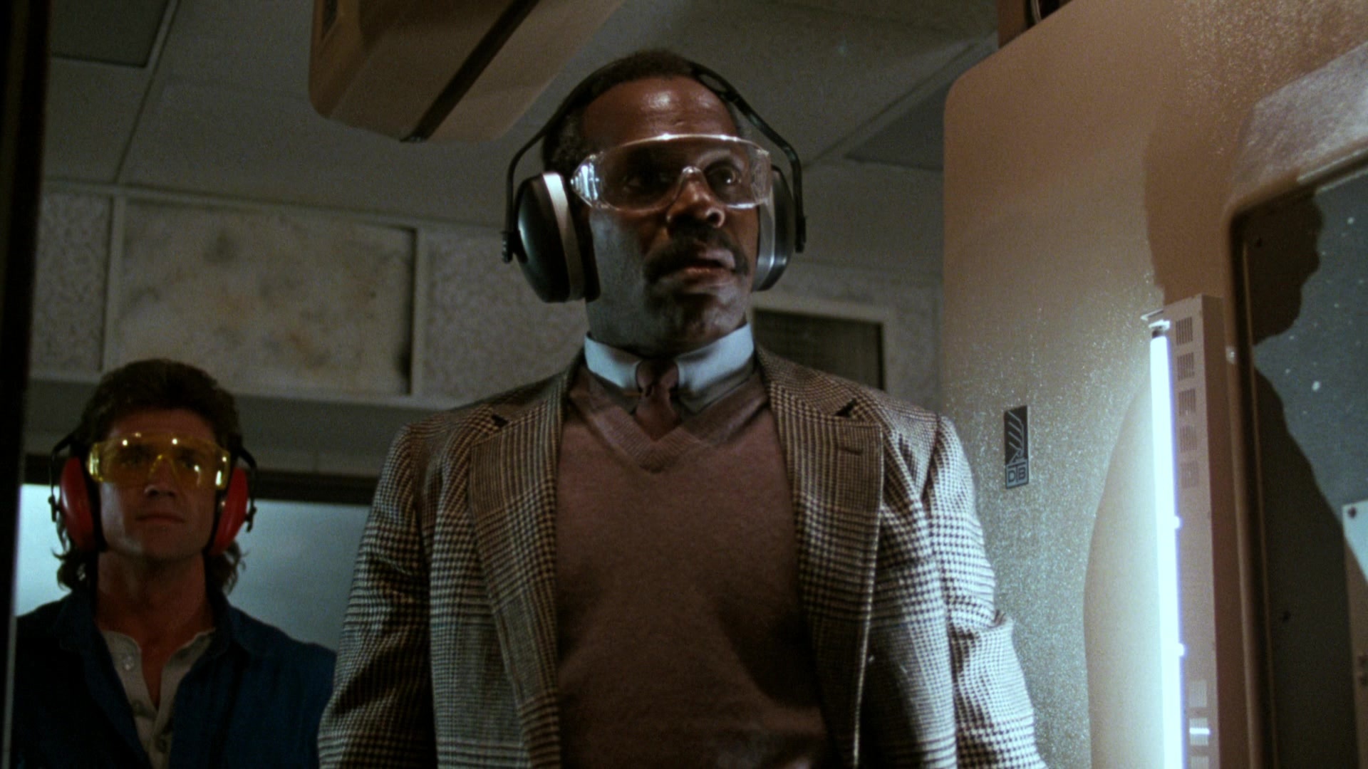 Lethal Weapon (1987), wide, 1.78:1 — film still
