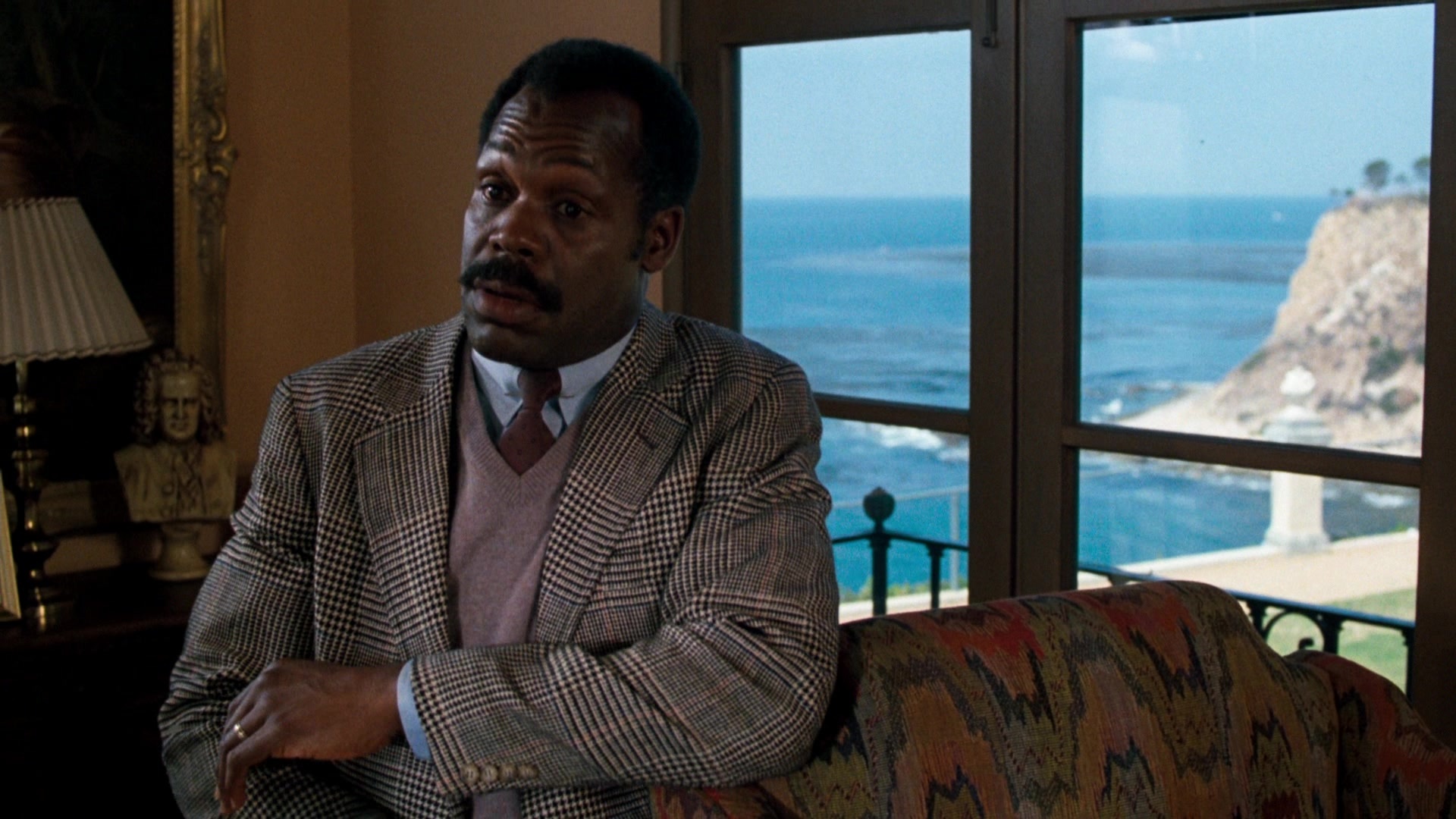 Lethal Weapon (1987), wide, 1.78:1 — film still