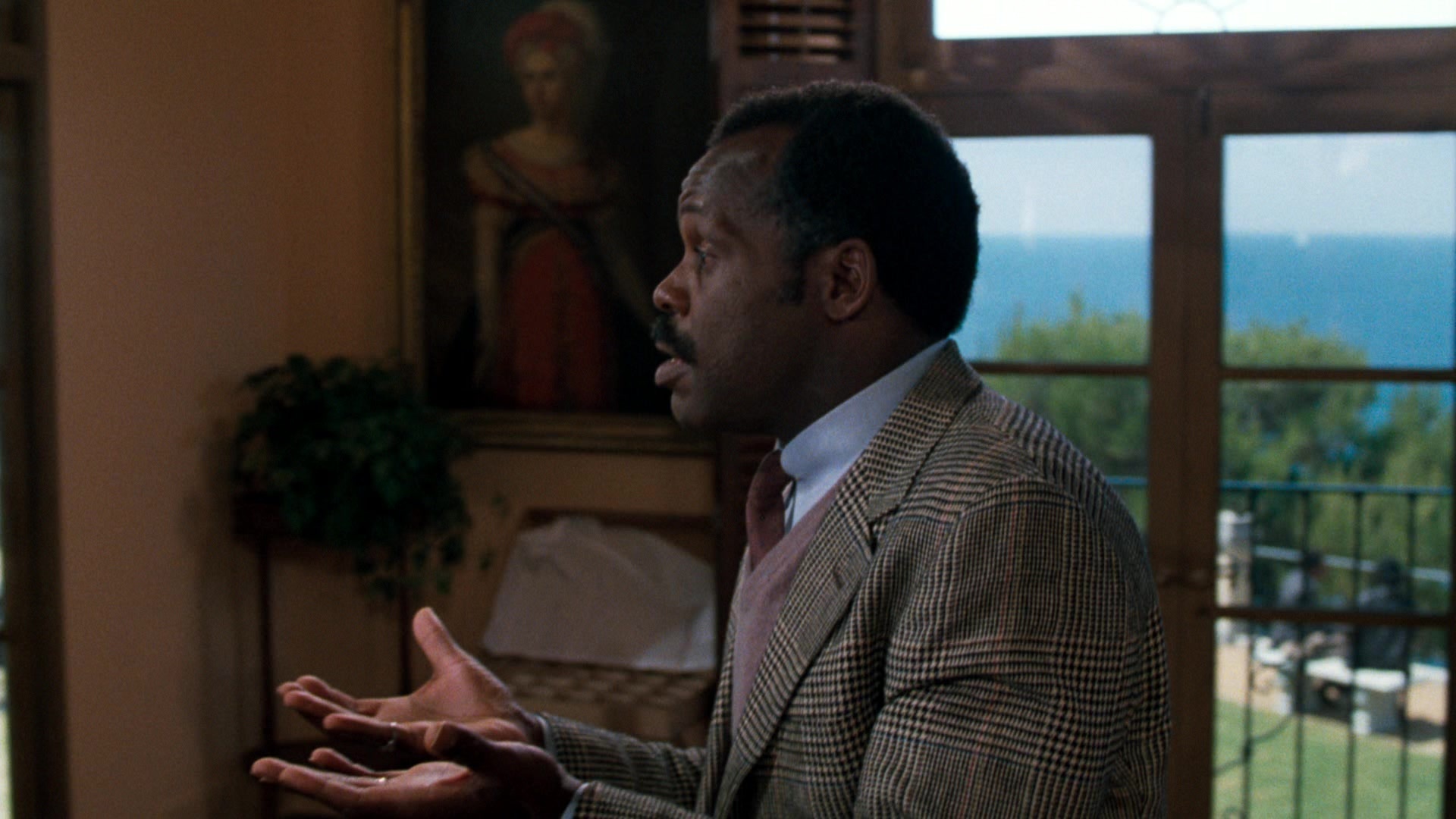 Lethal Weapon (1987), wide, 1.78:1 — film still