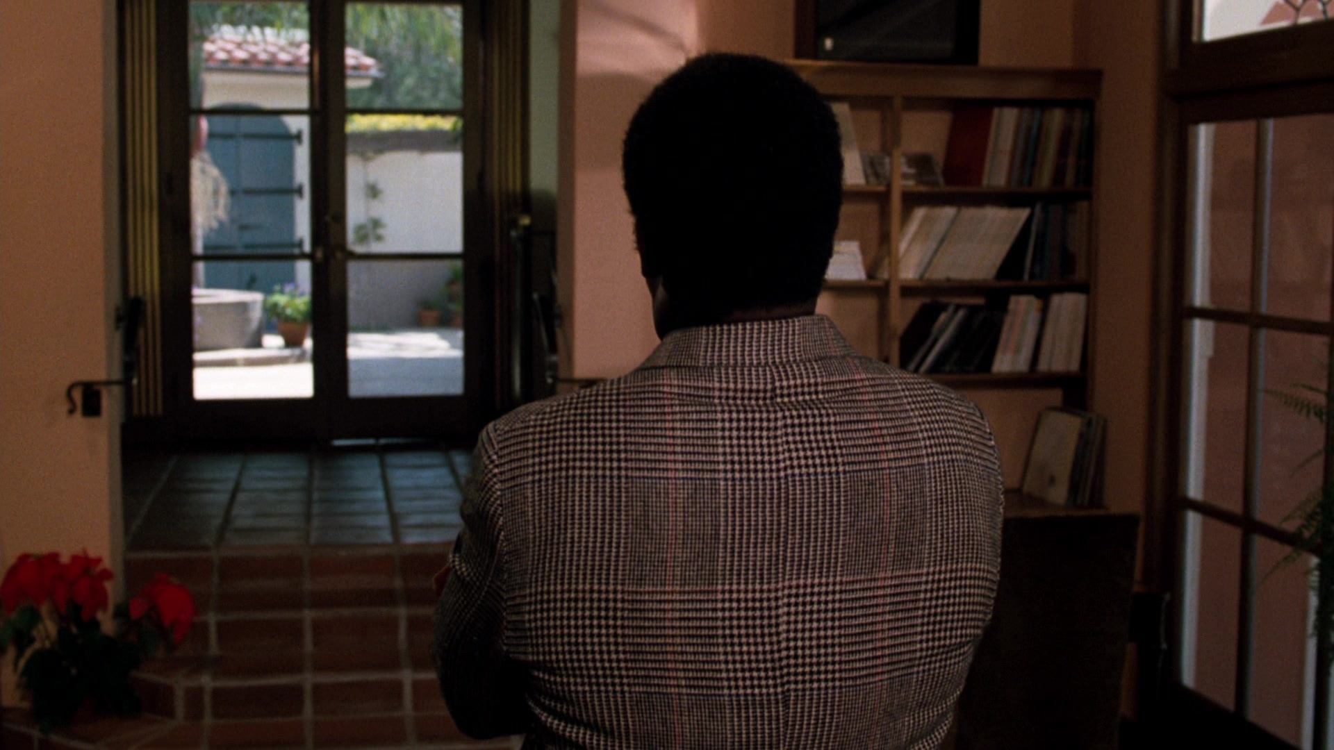 Lethal Weapon (1987), wide, 1.78:1 — film still