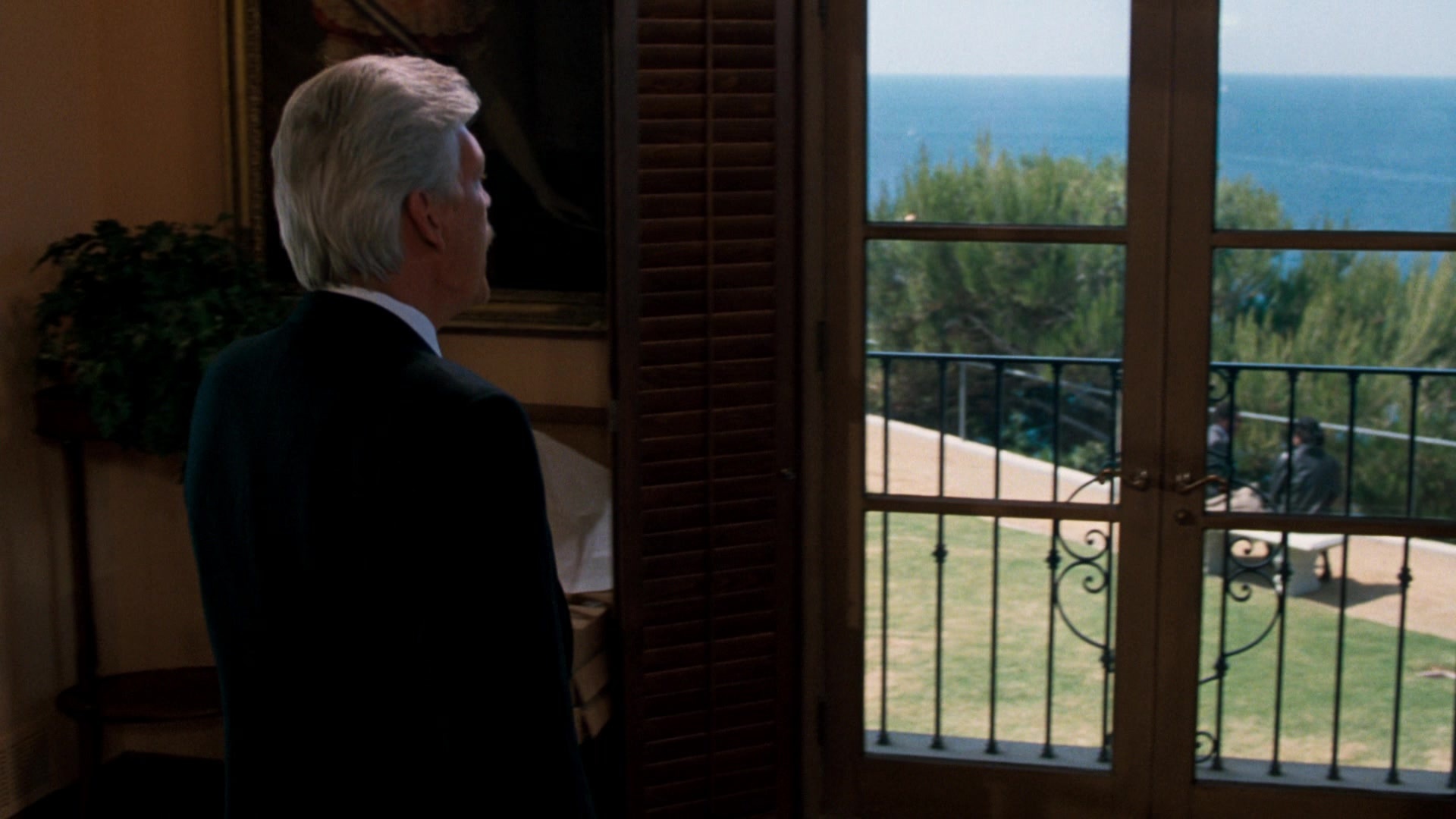 Lethal Weapon (1987), wide, 1.78:1 — film still