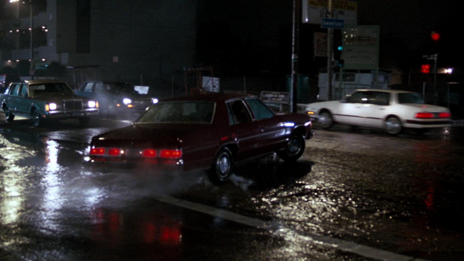 Lethal Weapon (1987), wide, 1.78:1 — film still