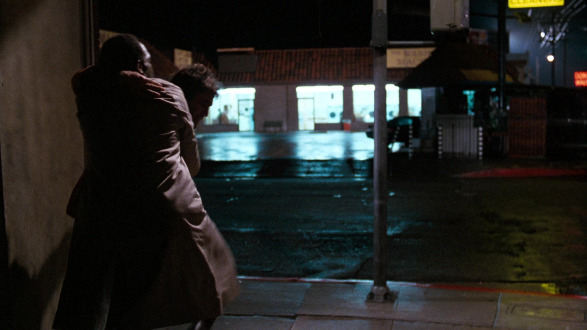 Lethal Weapon (1987), wide, 1.78:1 — film still