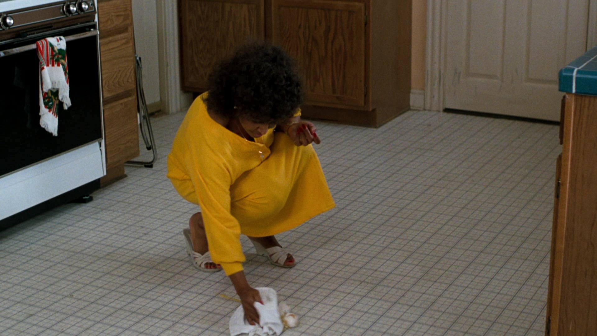Lethal Weapon (1987), wide, 1.78:1 — film still