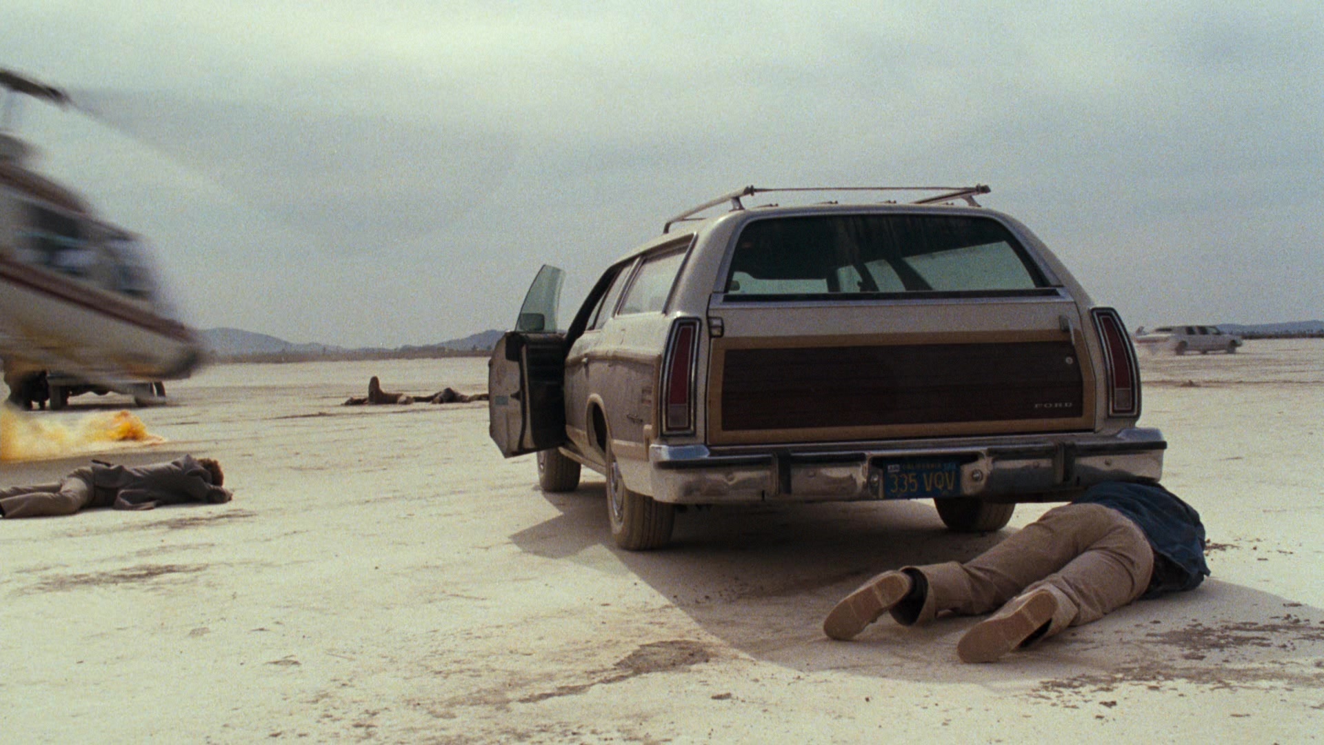 Lethal Weapon (1987), wide, 1.78:1 — film still