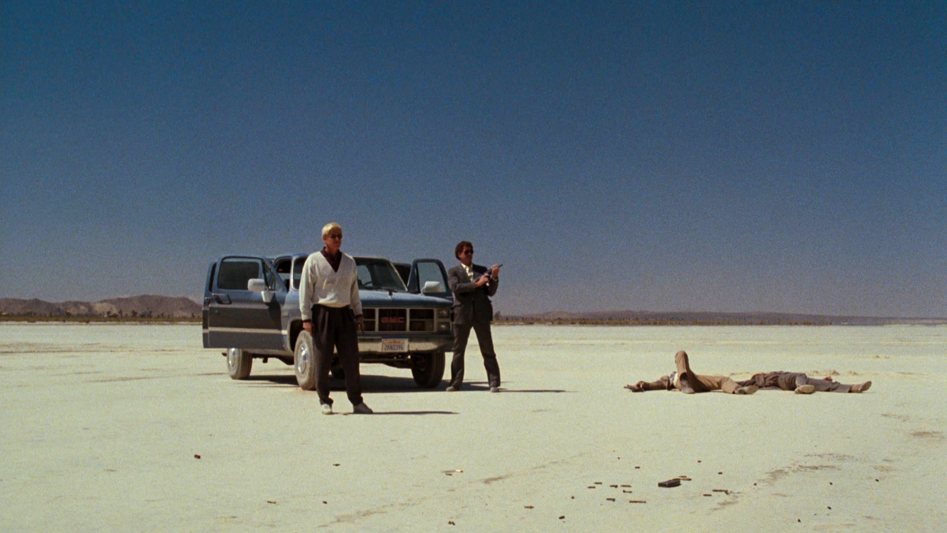 Lethal Weapon (1987), wide, 1.78:1 — film still