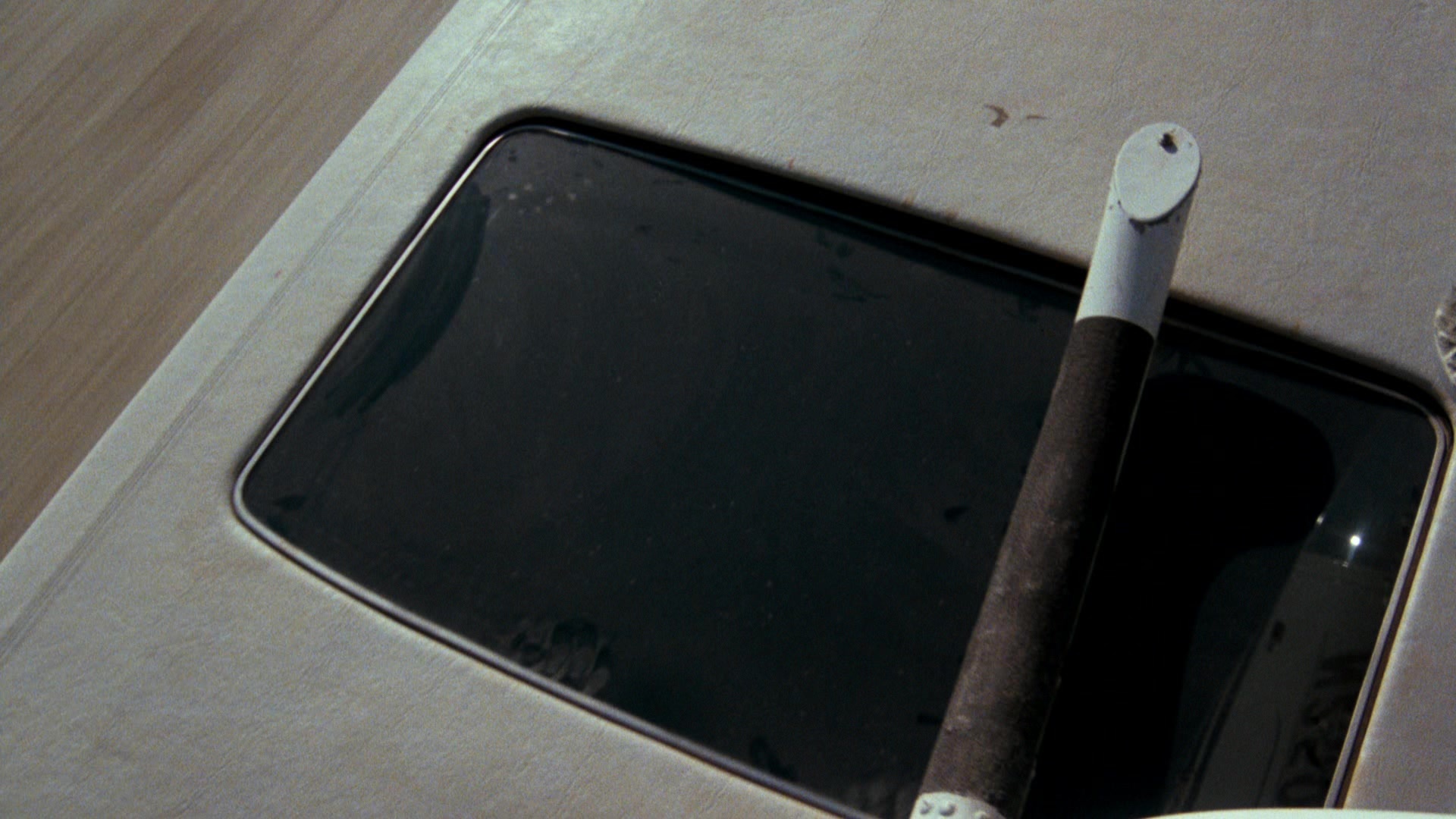 Lethal Weapon (1987), unknown, 1.78:1 — film still