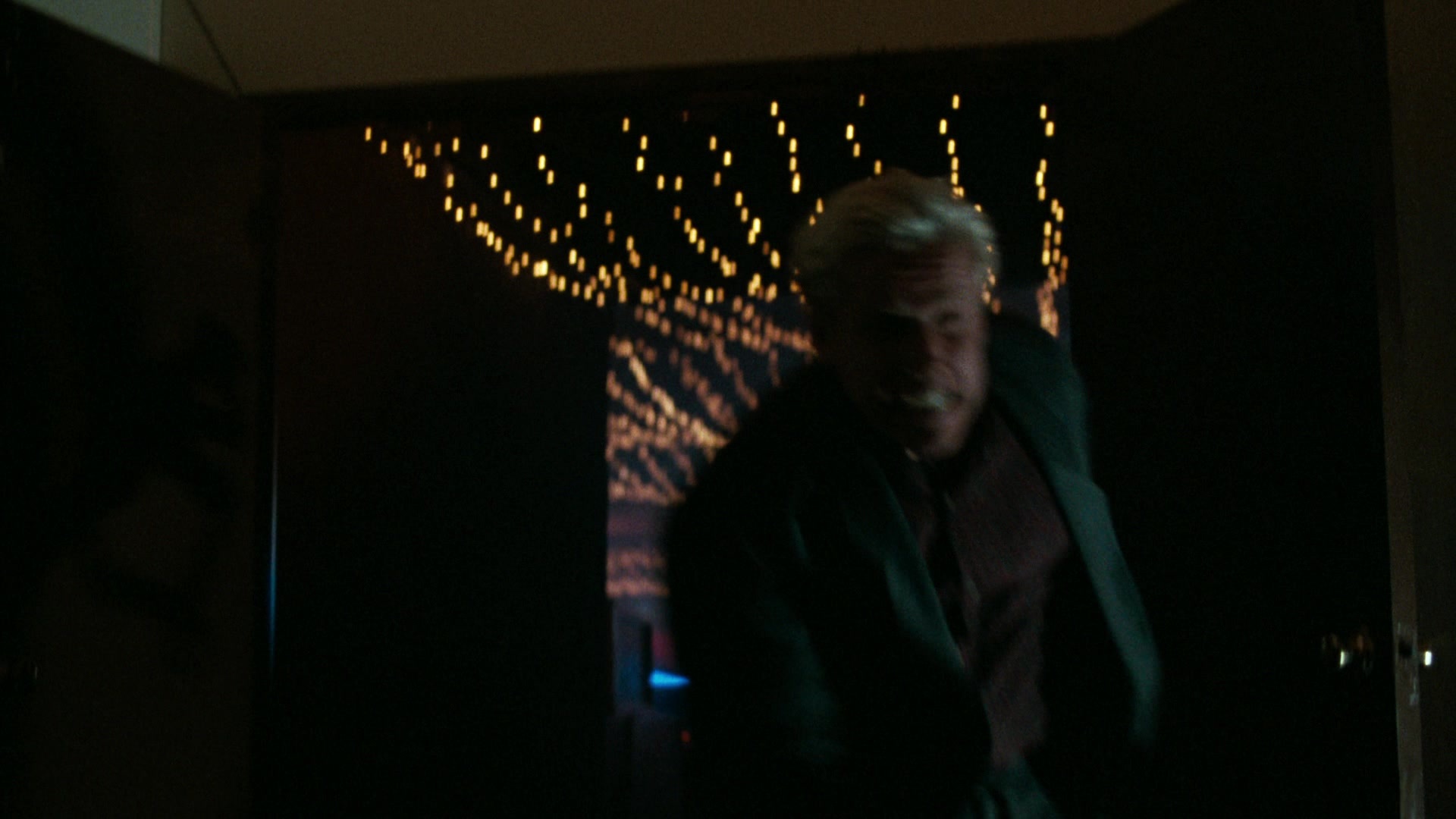 Lethal Weapon (1987), wide, 1.78:1 — film still