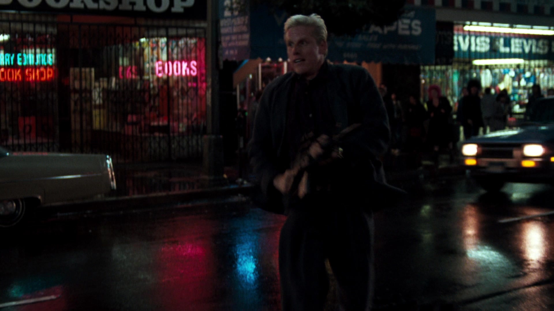 Lethal Weapon (1987), wide, 1.78:1 — film still