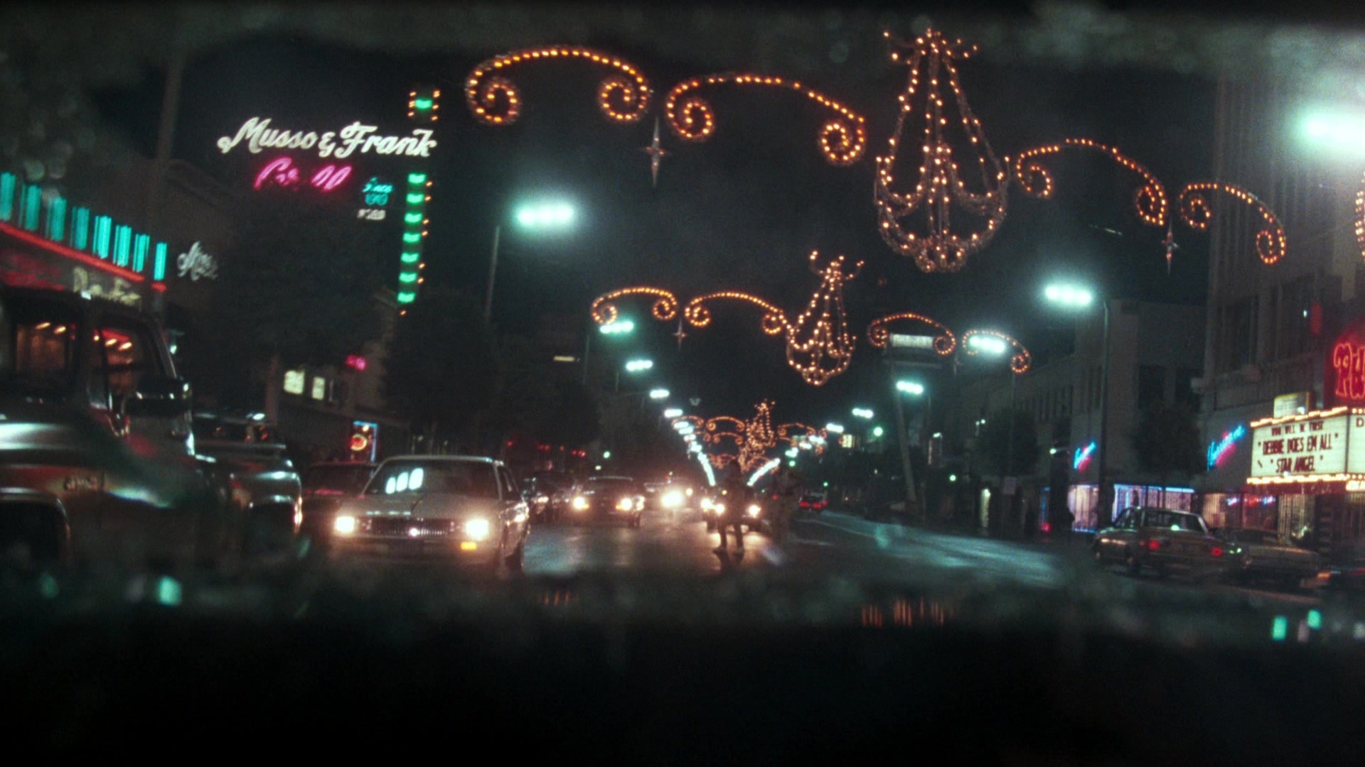 Lethal Weapon (1987), wide, 1.78:1 — film still