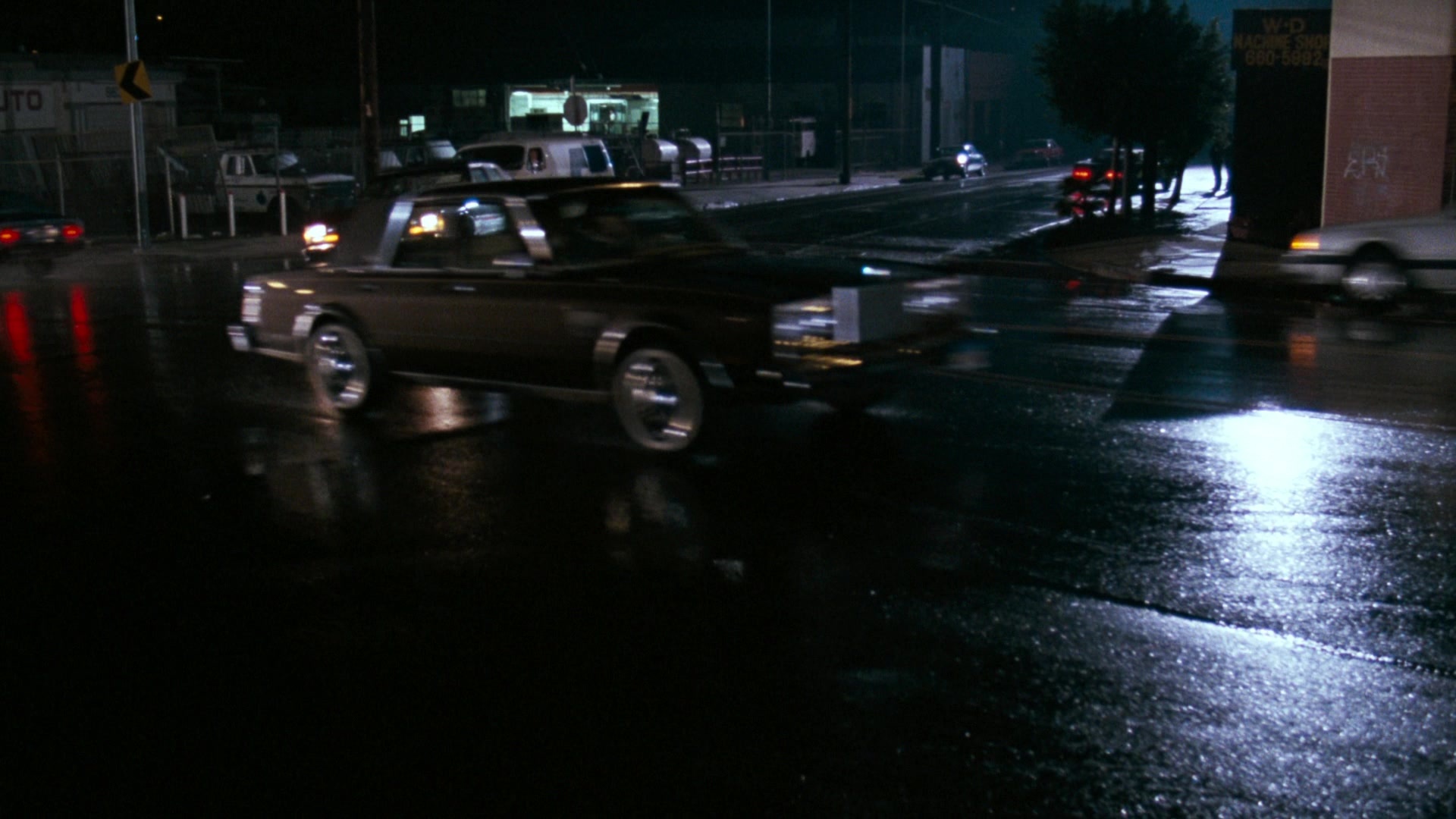 Lethal Weapon (1987), wide, 1.78:1 — film still