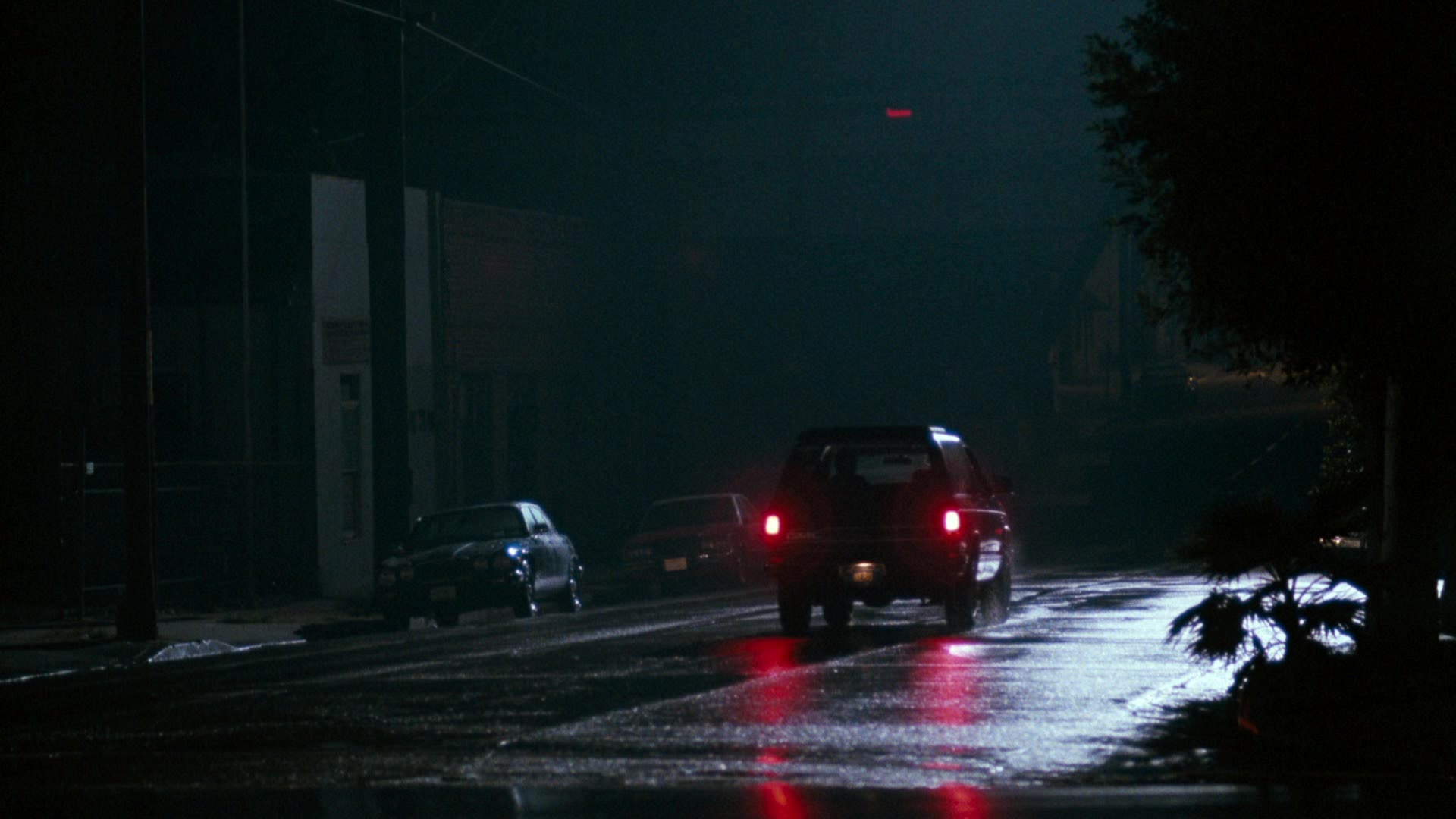 Lethal Weapon (1987), wide, 1.78:1 — film still