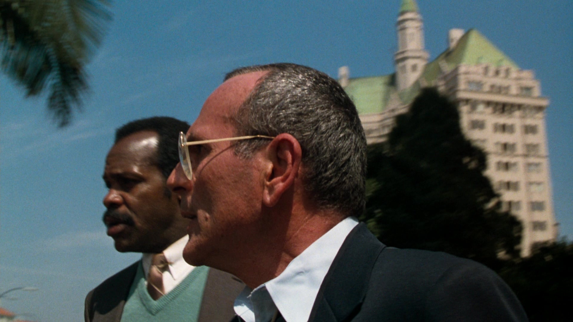 Lethal Weapon (1987), wide, 1.78:1 — film still