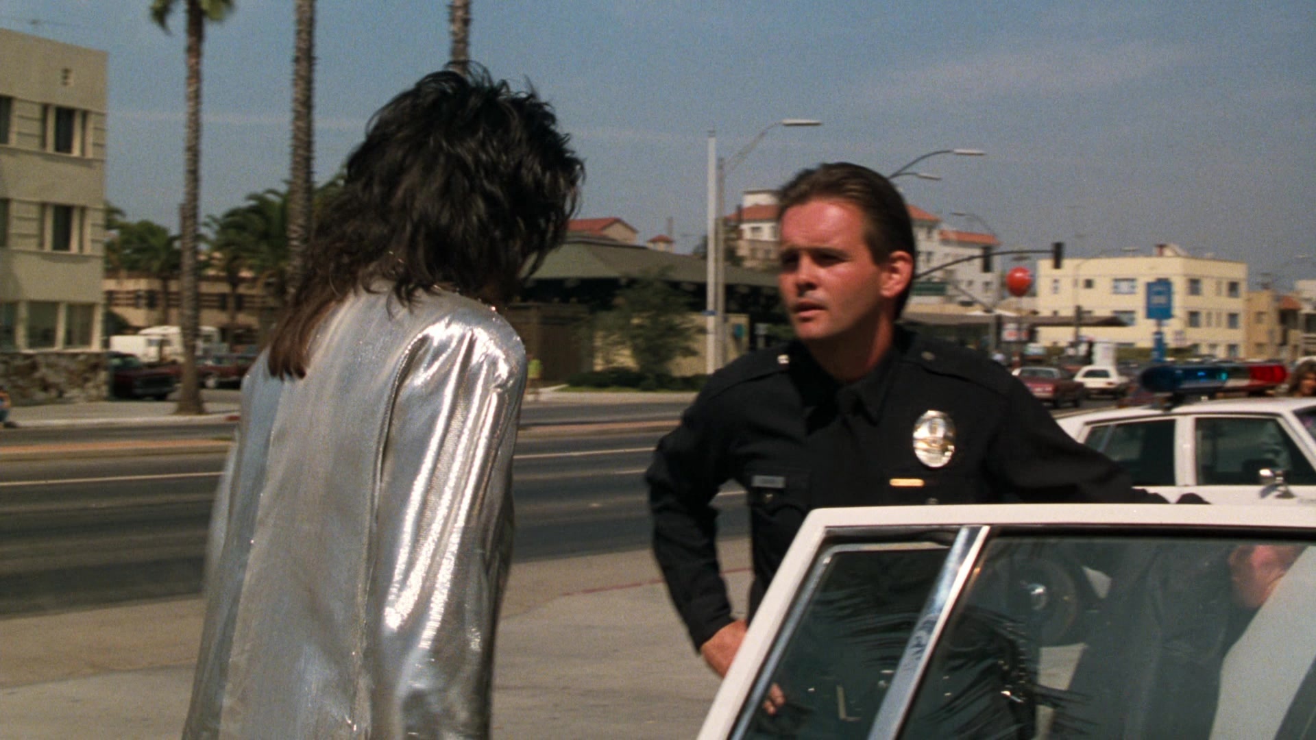 Lethal Weapon (1987), wide, 1.78:1 — film still