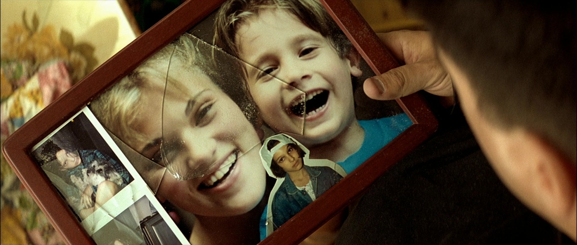 Léon (1994), unknown, 2.35:1 — film still
