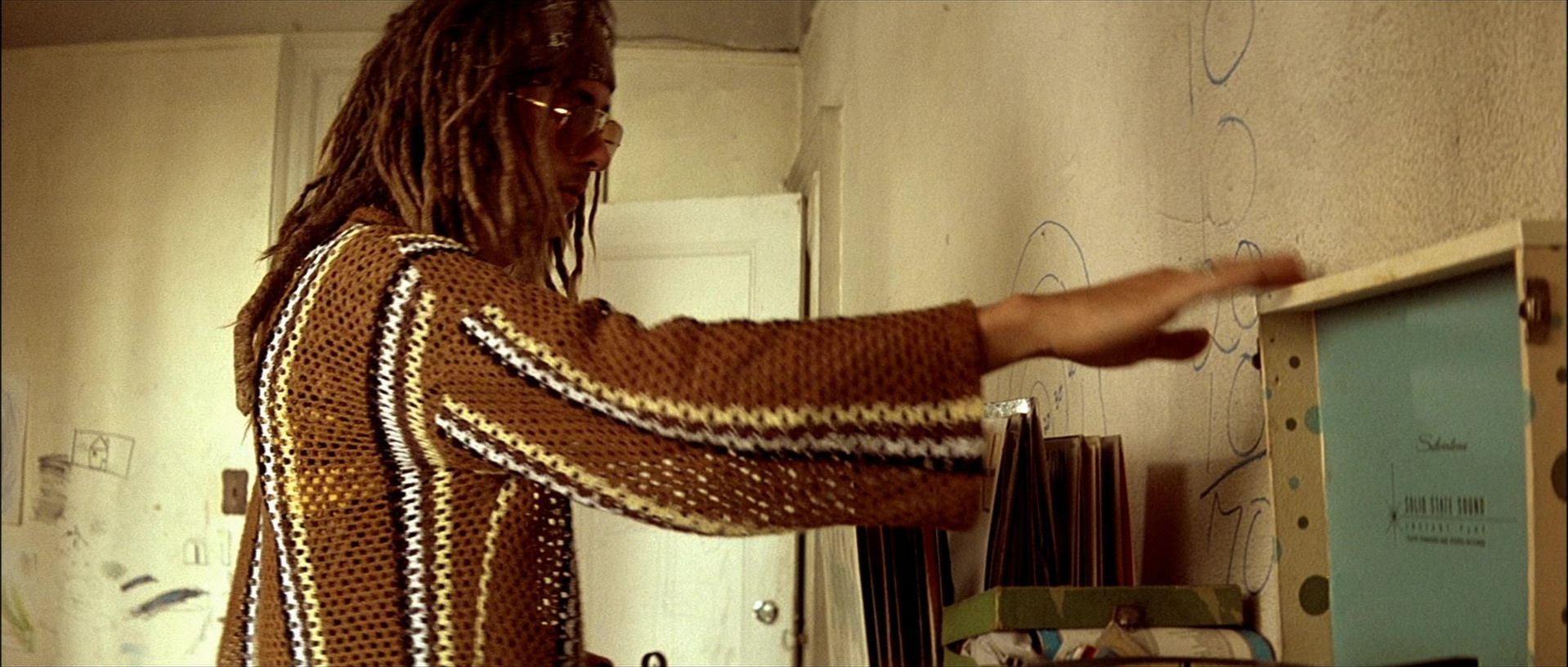 Léon (1994), unknown, 2.35:1 — film still