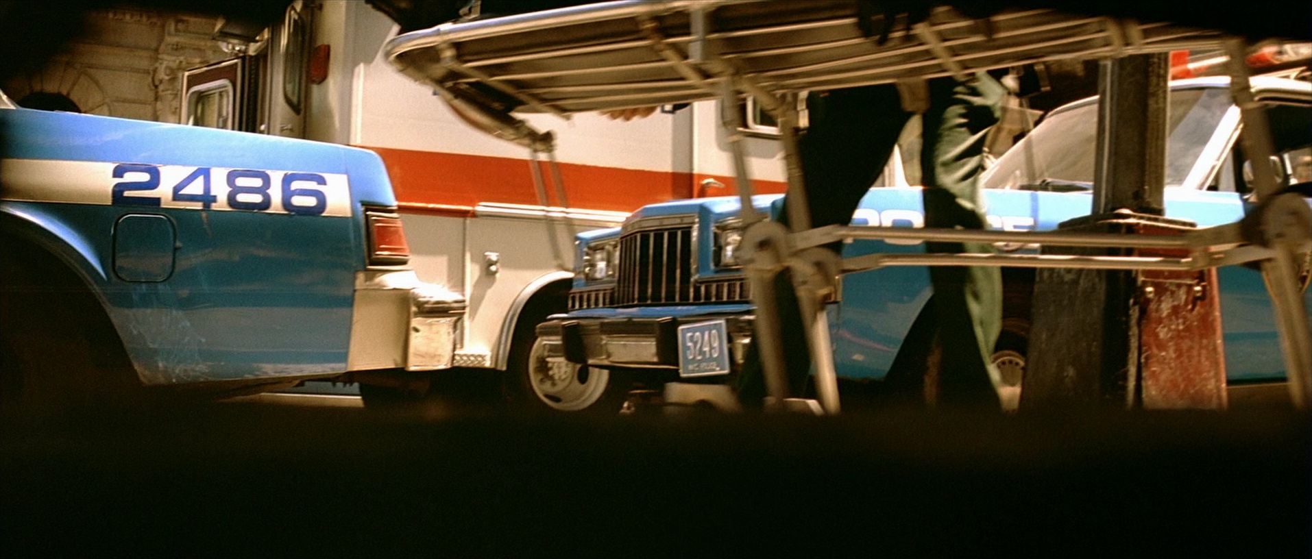 Léon (1994), unknown, 2.35:1 — film still