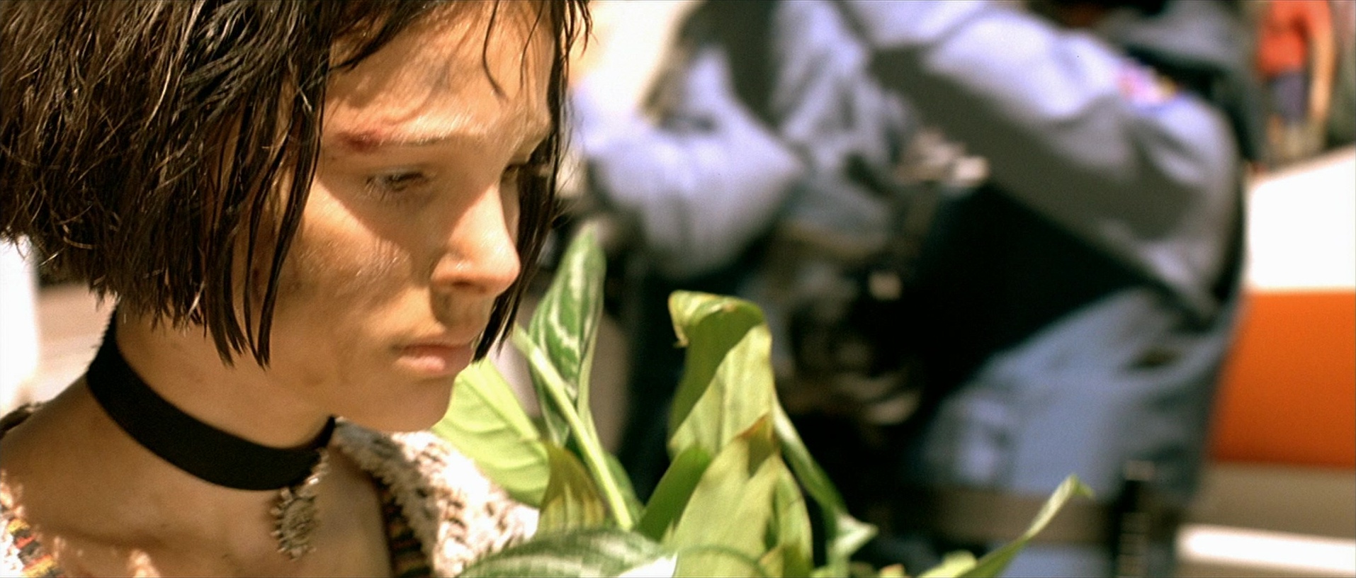 Léon (1994), close, 2.35:1 — film still
