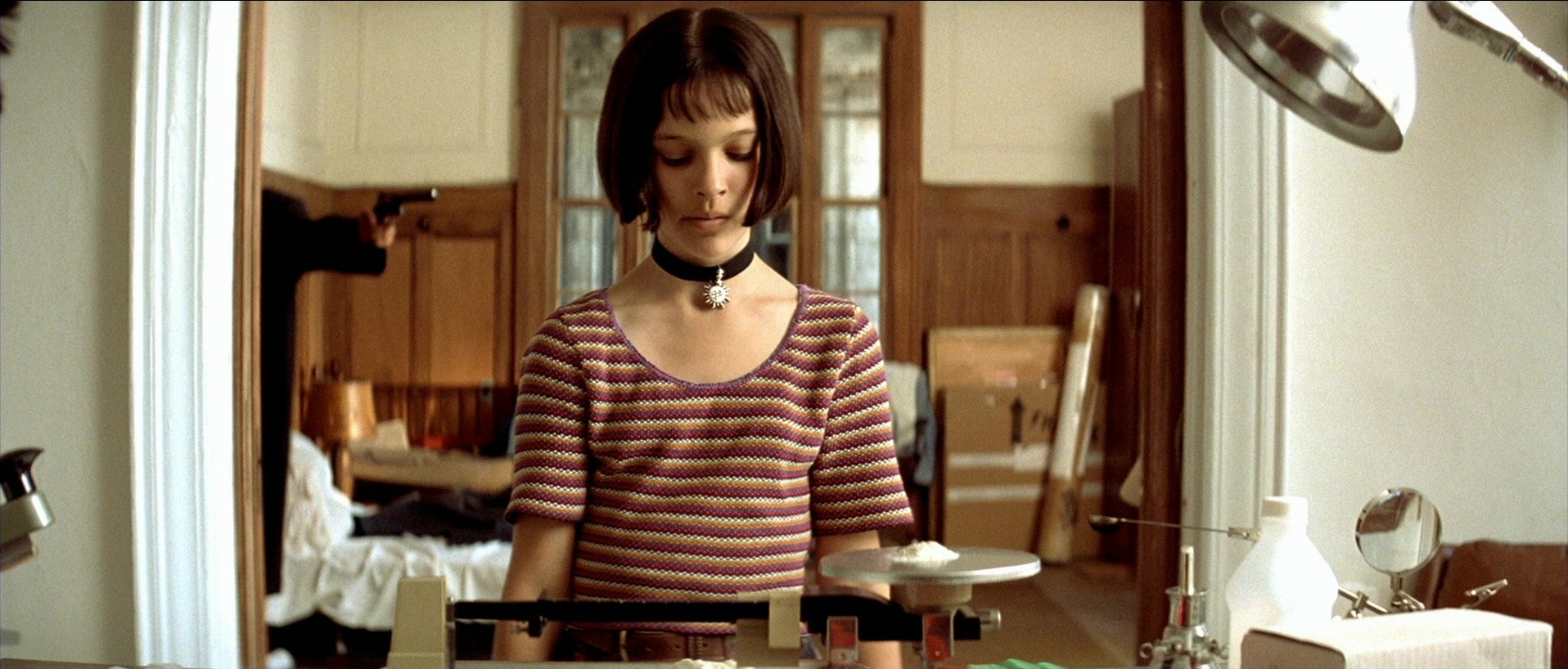 Léon (1994), wide, 2.34:1 — film still