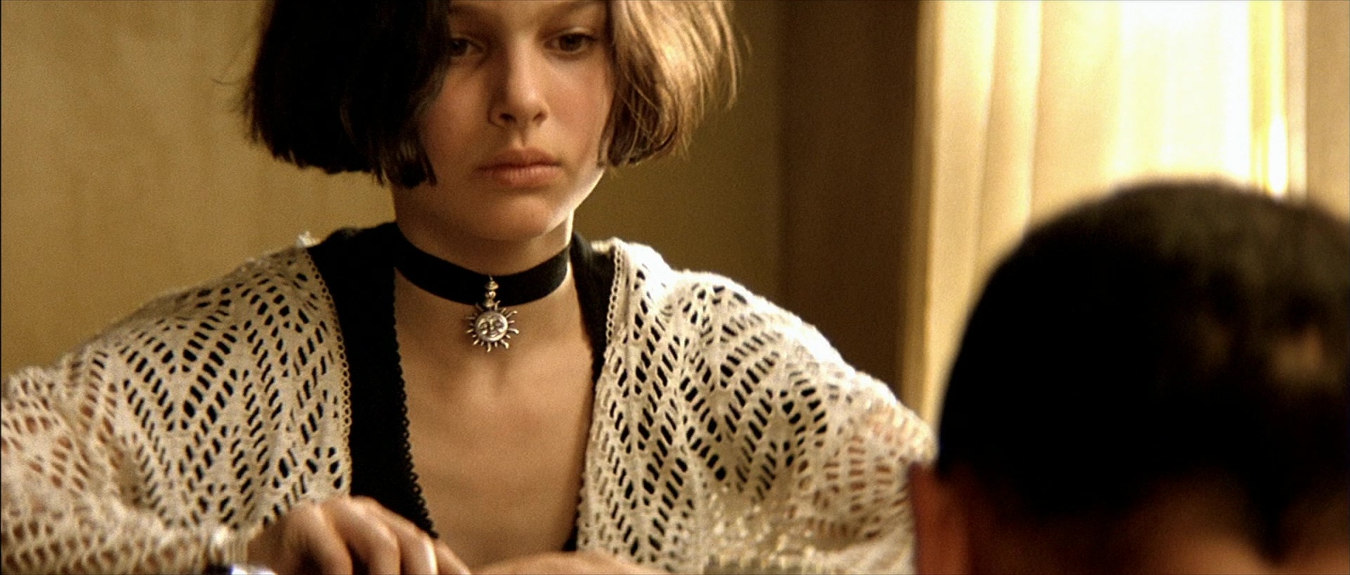 Léon (1994), wide, 2.35:1 — film still