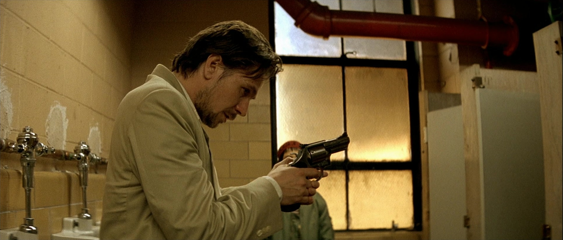 Léon (1994), unknown, 2.35:1 — film still
