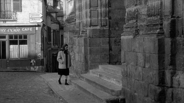 Léon Morin, prêtre — film still