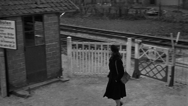 Léon Morin, prêtre — film still