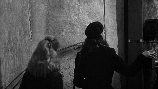Léon Morin, prêtre — film still
