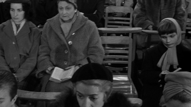 Léon Morin, prêtre — film still