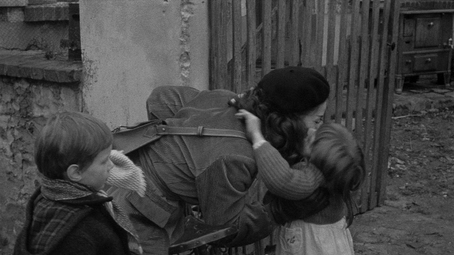 Léon Morin, prêtre — film still