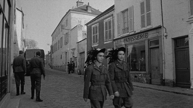 Léon Morin, prêtre — film still