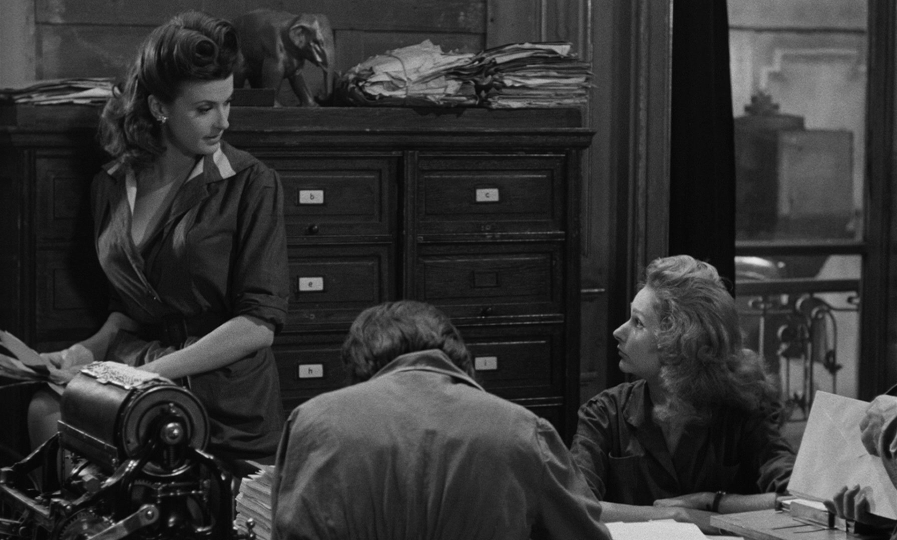 Léon Morin, prêtre (1961), wide, 1.66:1 — film still