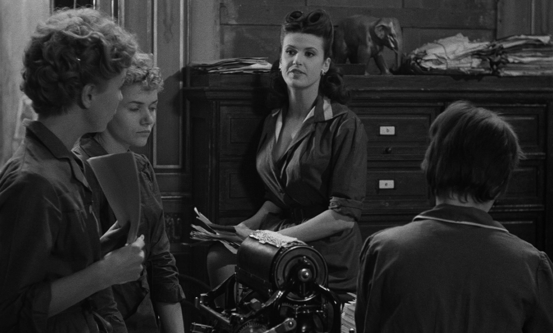 Léon Morin, prêtre (1961), wide, 1.66:1 — film still